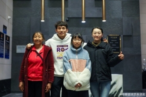 矣进宏：感恩和坚持是我能走到今天的关键 我虽渺小 却想成为火把